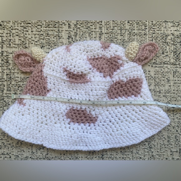 Cute Cow Hat - Picture 4 of 5